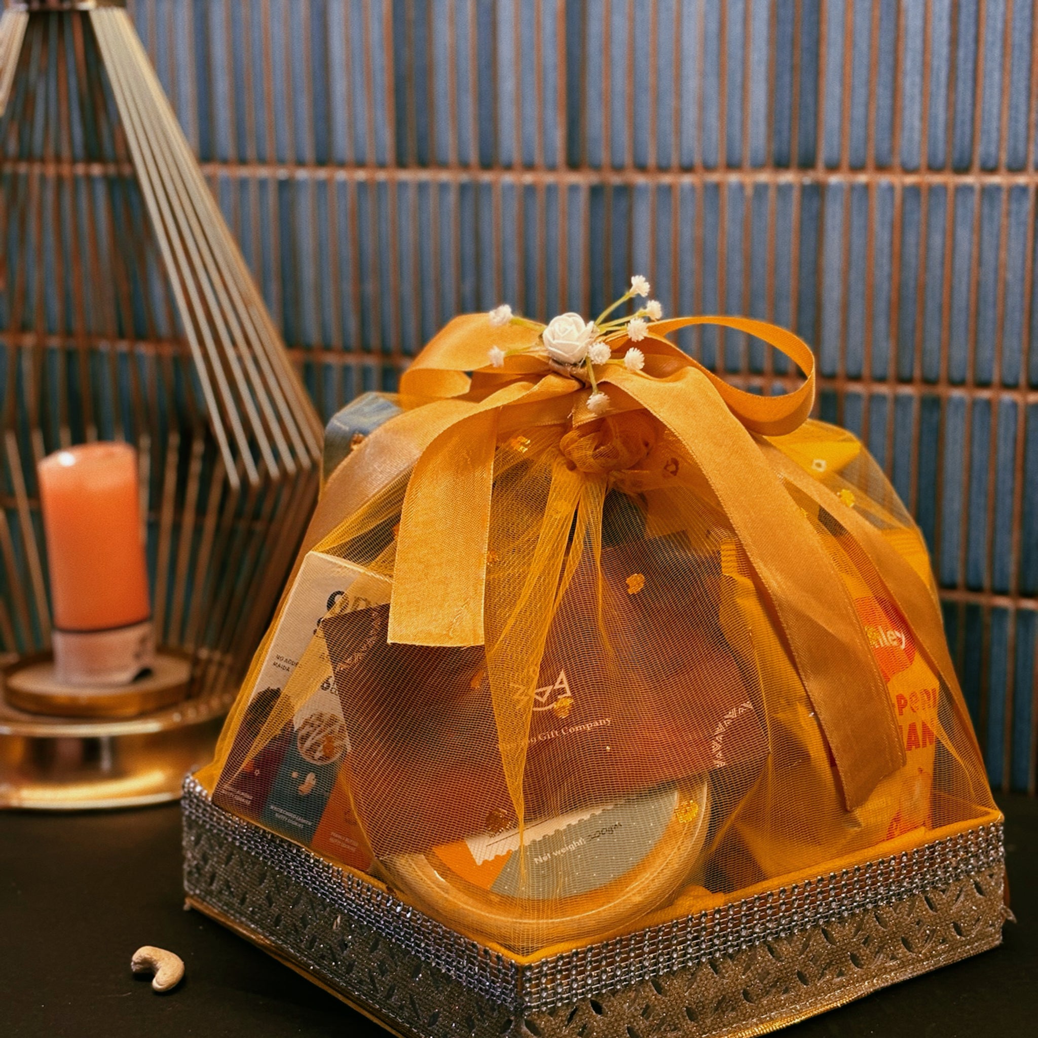 Gourmet artisanal wedding & event snack hamper by The 369 Gift Company featuring Open Secret treats, 4700 BC caramel popcorn, Snackible dosa khakra, cheese & peri peri popcorn, Farmly roasted peri peri makhana, Snackible ragi chips, and Farmly salt & pepper nut mix. Perfect for gifting and celebrations.